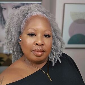 Meet your Posher, Shundra